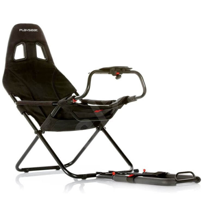 Asiento de carreras PlaySeat Challenge desplegado y listo para usar.