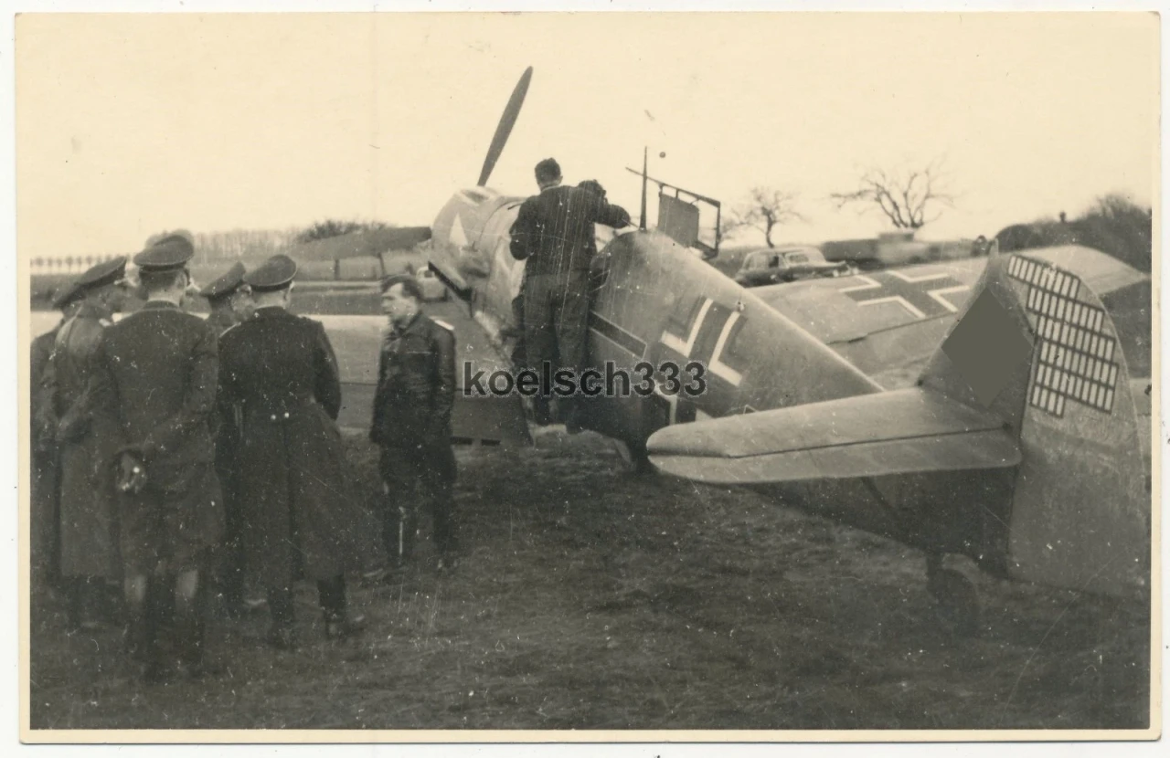 Foto Messerschmitt Bf 109 Flugzeug Jagdgeschwader 2 Richthofen 54 Abschüsse