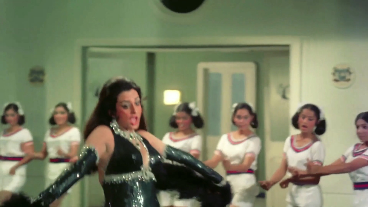 [Image: Saira-Banu-From-Saazish-1975-mp4-snapsho...-45-05.jpg]