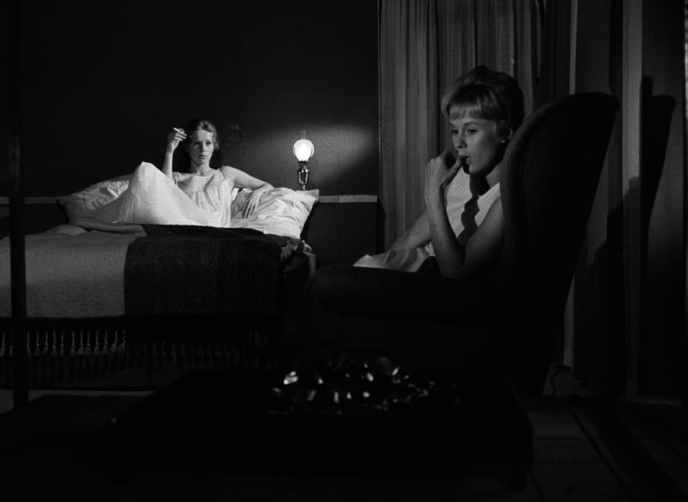 [Immagine: vlcsnap-2022-07-14-16h11m54s320.png]