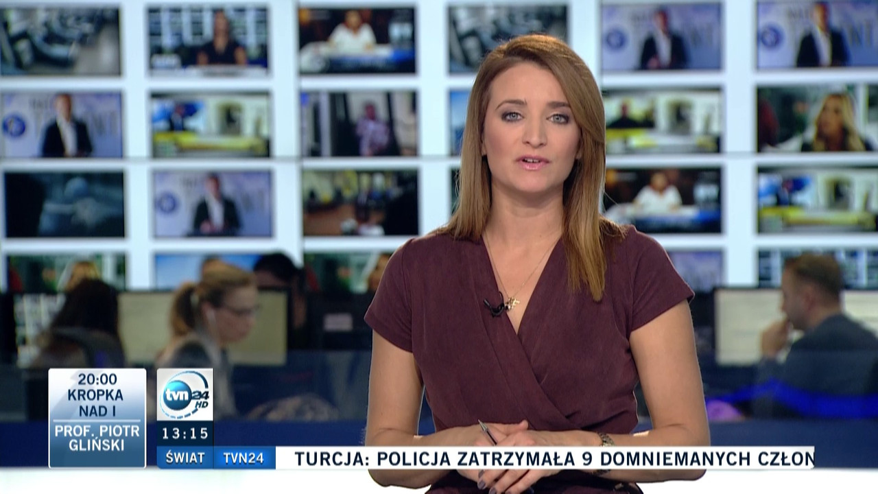 TVN_24_HD-04112015-1314.mts (0_00_49) 004136