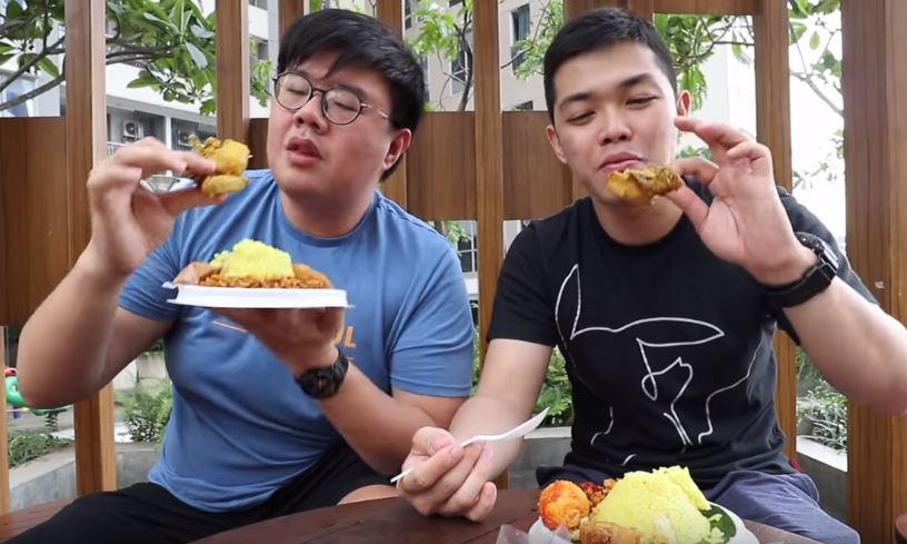 Anak Kuliner review tumpeng mini Ayu Ting Ting (YouTube/AnakKuliner)