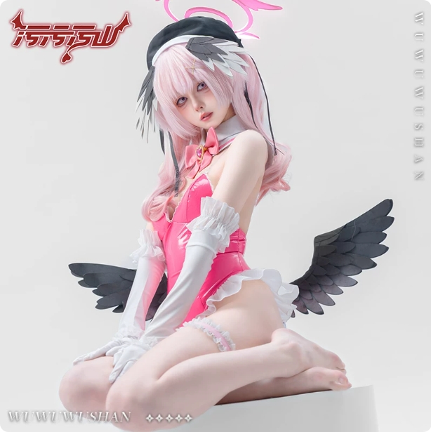 รูปภาพสินค้า 【Pre-Order】ชุด Sexy ชมพู