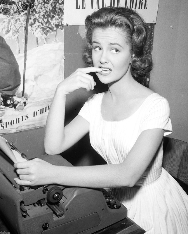 shelley_fabares_b13