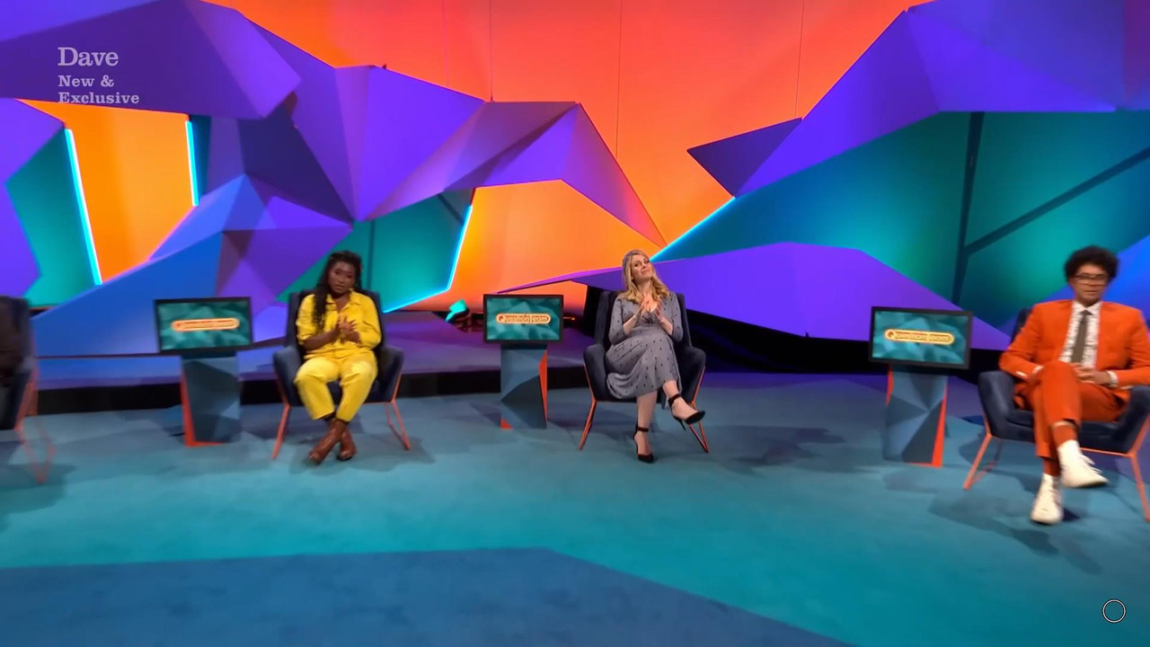 11.09 - 22.00.00 - Question Team. Making up Richard Ayoade's self-qui....ts_snapshot_07.41_[2021.11.
