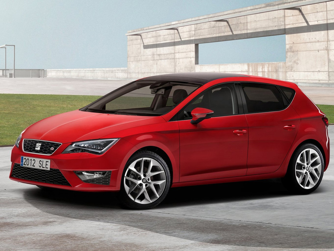 2013-Seat-Leon-Front-Side