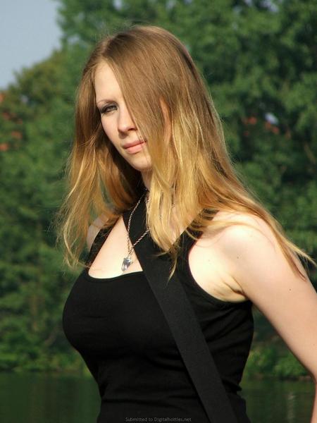 Goth-(30)