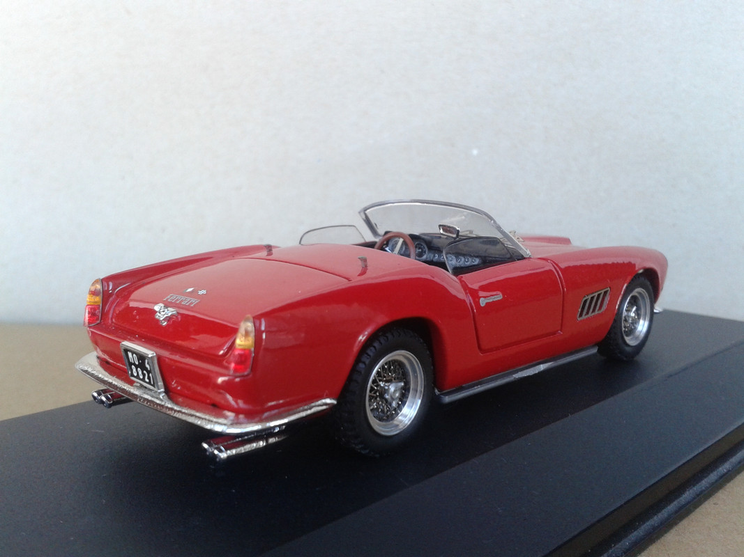 1959 Ferrari 250 GT California (Art Model) (5)