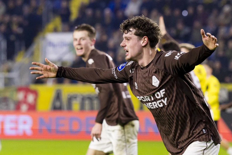 Nhận định, soi kèo Telstar vs NAC Breda, 02h00 ngày 28/02