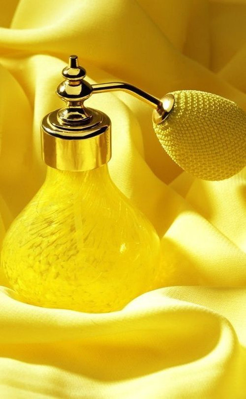 yellowperfumebottle.jpg