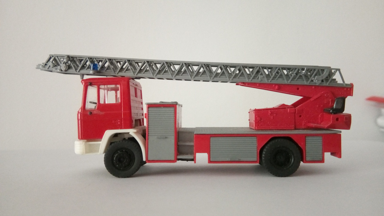 Macht (7555)
