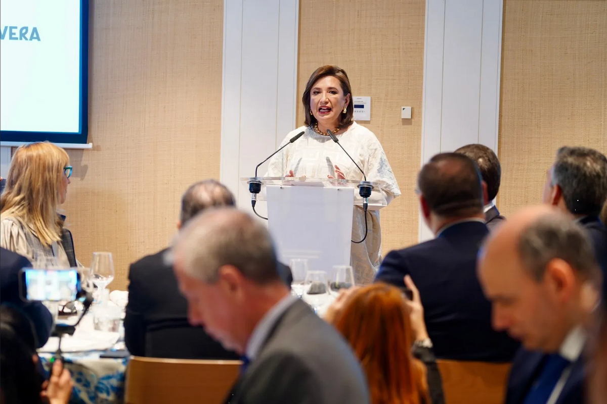 Xóchitl Gálvez busca ‘hacer las paces’ con España