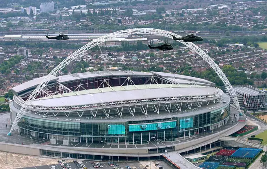 [صورة: Wembley-Stadium-1.webp]