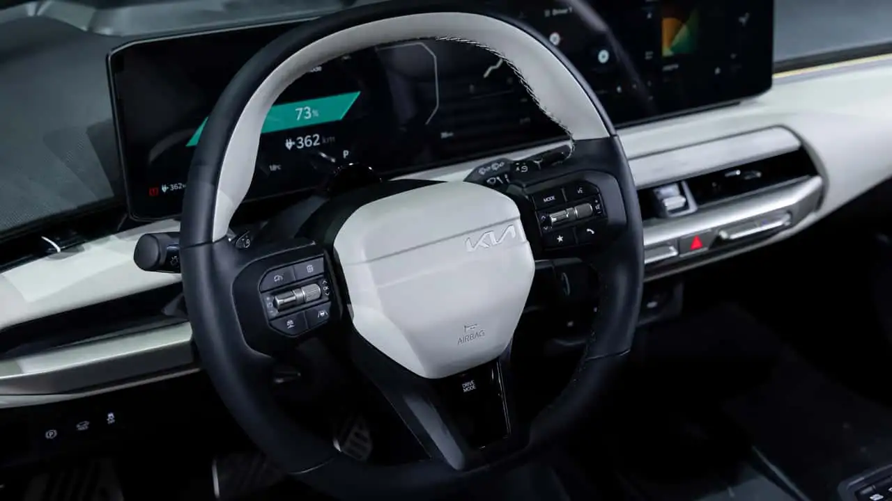 2026-kia-ev4-hatchback-gt-line.webp