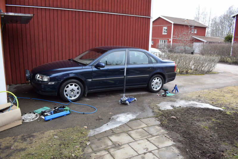 i.postimg.cc/0QtM9HQ0/Volvo-S80-byte-till-sommard-ck.jpg