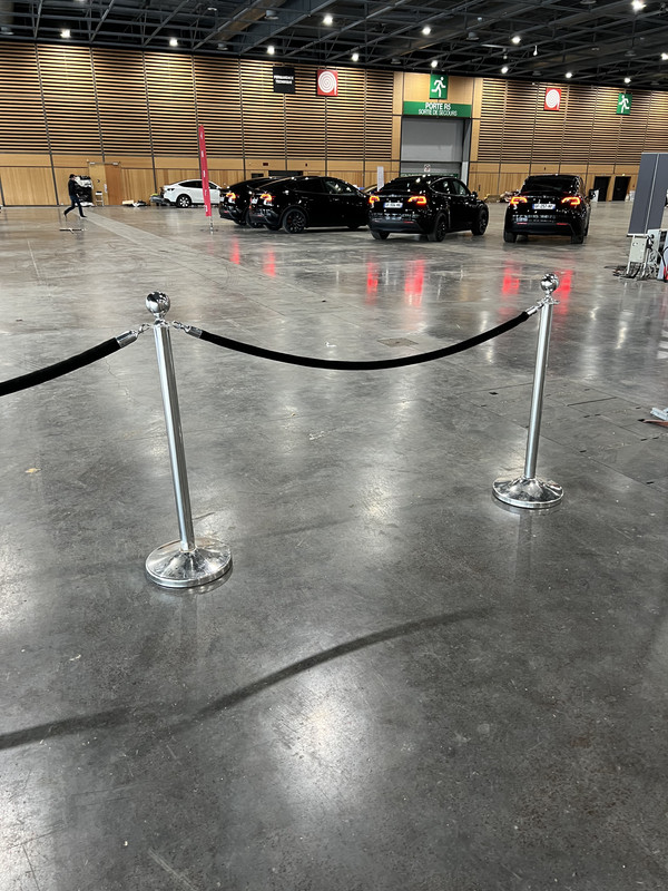 E1A4D0AE-807F-4904-8B99-623D1225A7F8