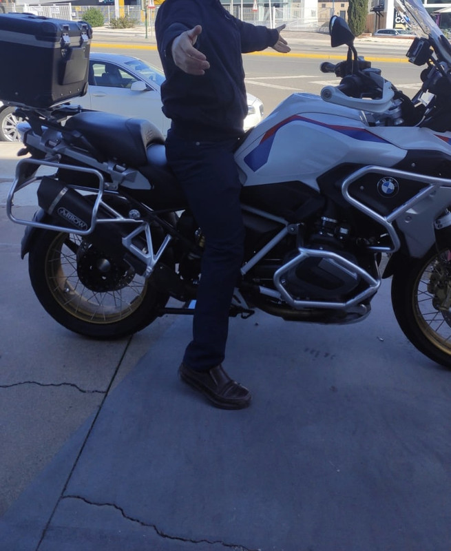 34A89D9B-6190-4329-81AB-3B5793444FA8