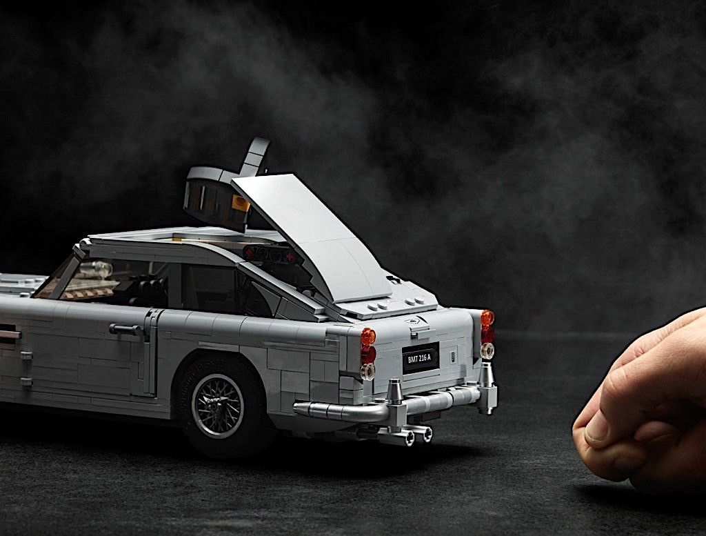 Aston Martin DB5 by Lego (28)