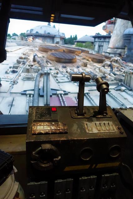 DISNEYLAND ~ STAR WARS: GALAXY'S EDGE, LA GUIA - Blogs de USA - PILOTAMOS EL HALCÓN MILENARIO: Cumpliendo más sueños de infancia (35)