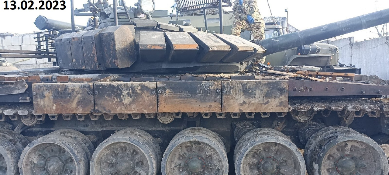 1012  T-72B3 Obr. 2016 destr 13 02 23
