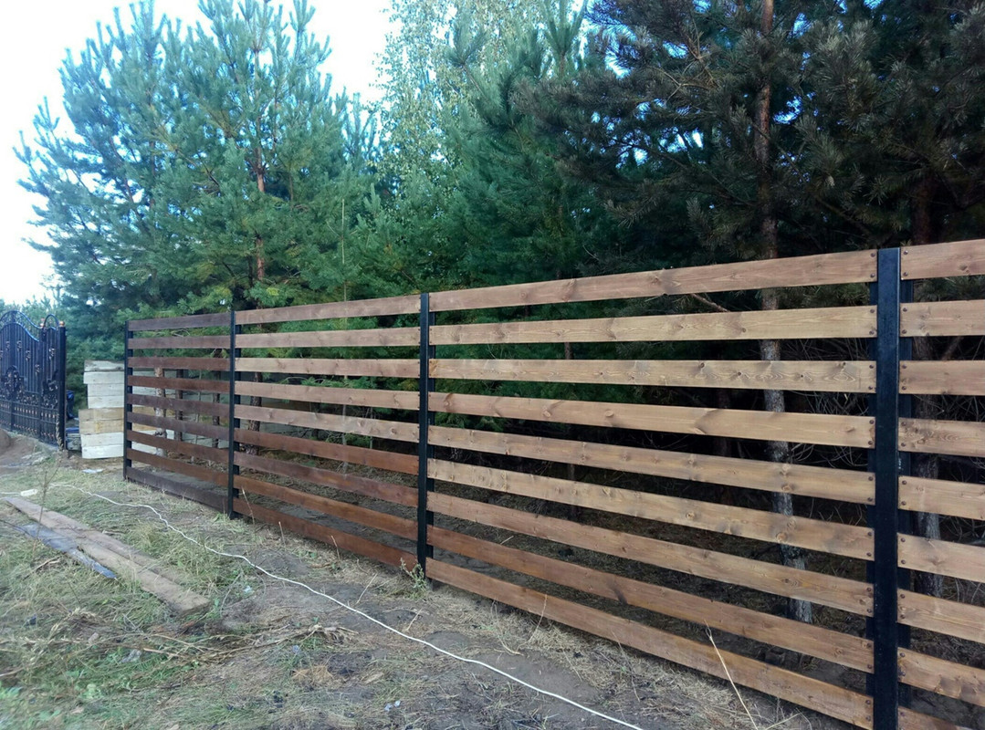 Классический деревянный забор