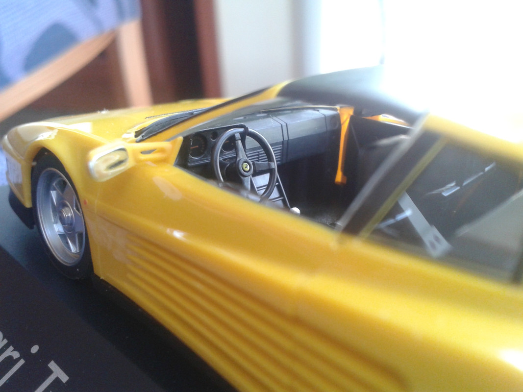 1986 Ferrari Testarossa GTS (Herpa) (14)
