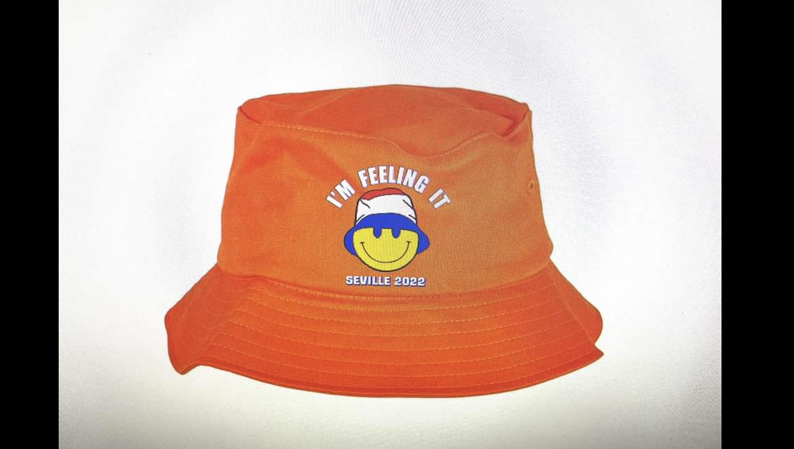 bucket hat. Lost mine in Leipzig 