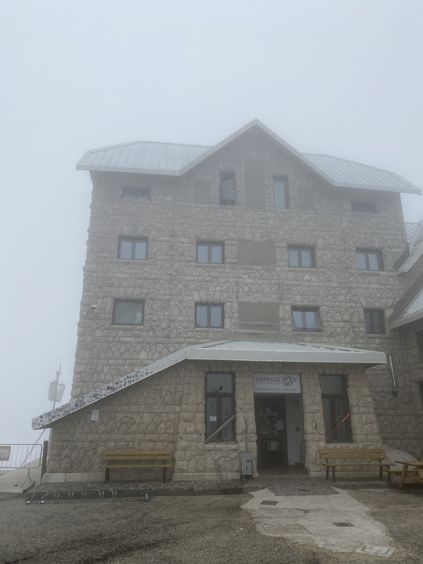 CA6E7DAB-1A2A-4E8B-A04F-30093BF87F00