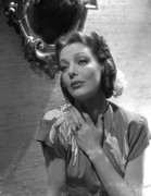loretta-young-f40