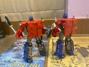 08-Premium-Finish-WFC-01-Optimus-Prime