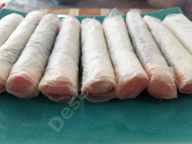 [Image: 02-Rolls.jpg]