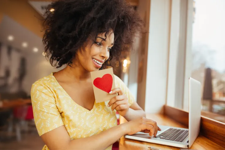 Unique Gifts for Couples in Long Distance Relationships