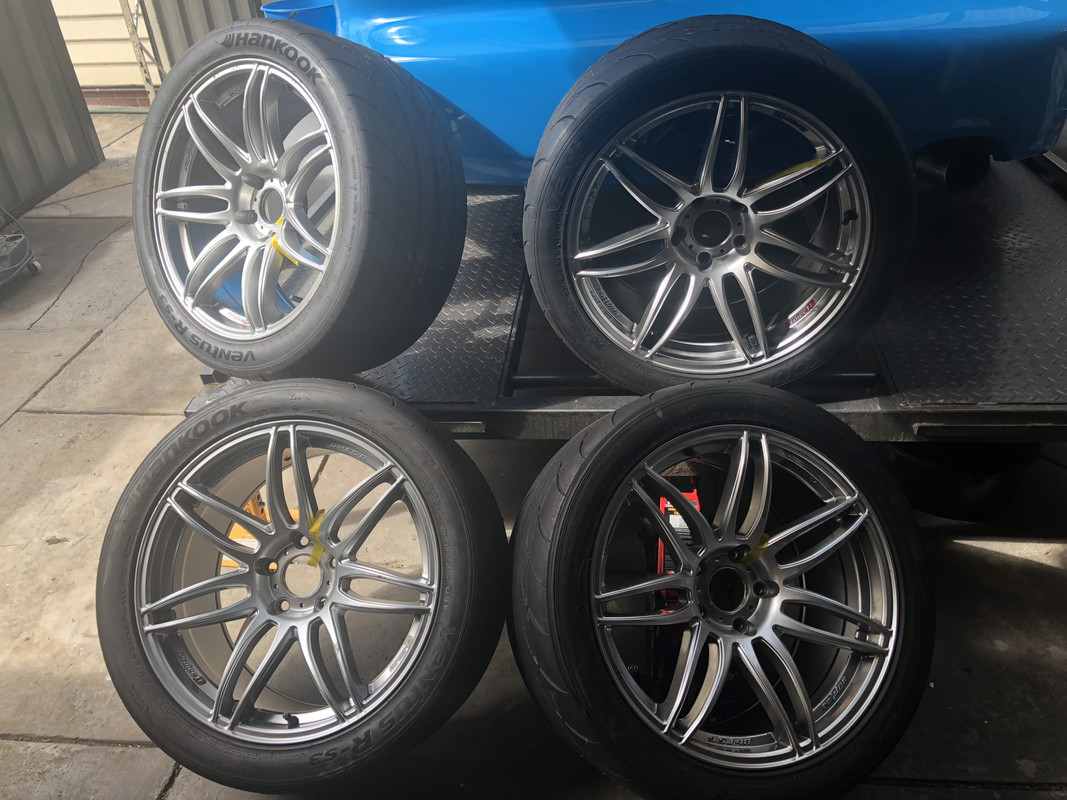 691C6AE7-41CB-4256-80BC-FF64666DFAC9