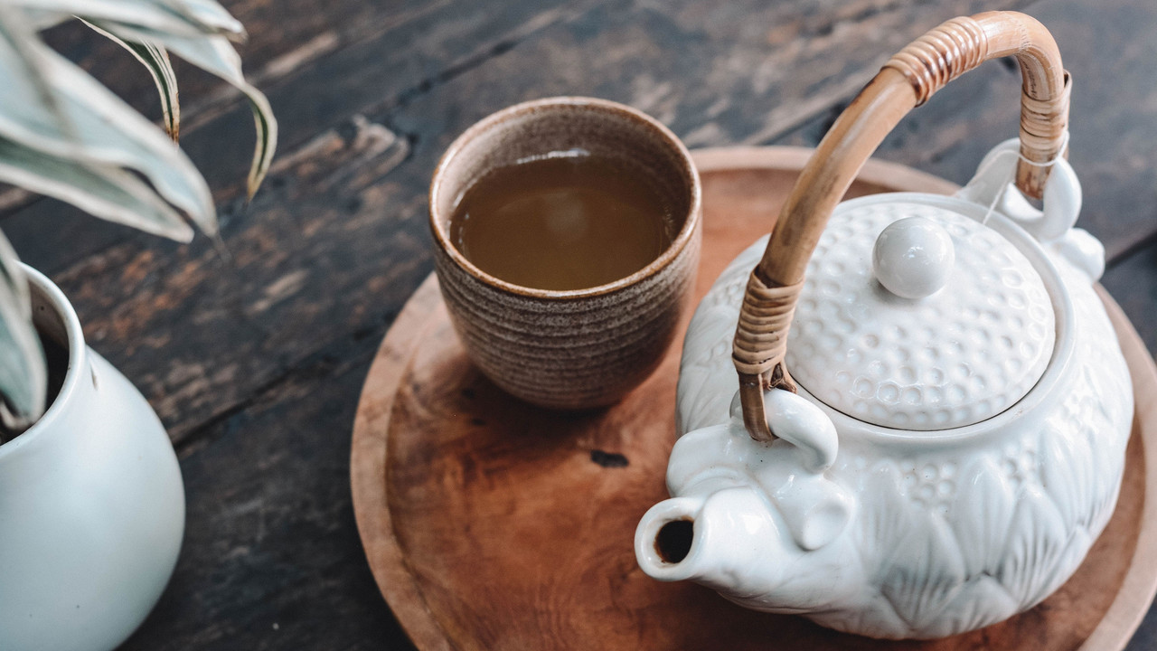 ¿Qué propiedades tiene el té de hierba santa? 
