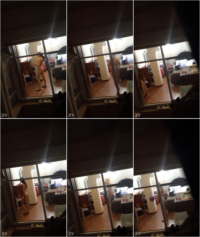 [Image: dressing-in-her-bedroom-2.jpg]