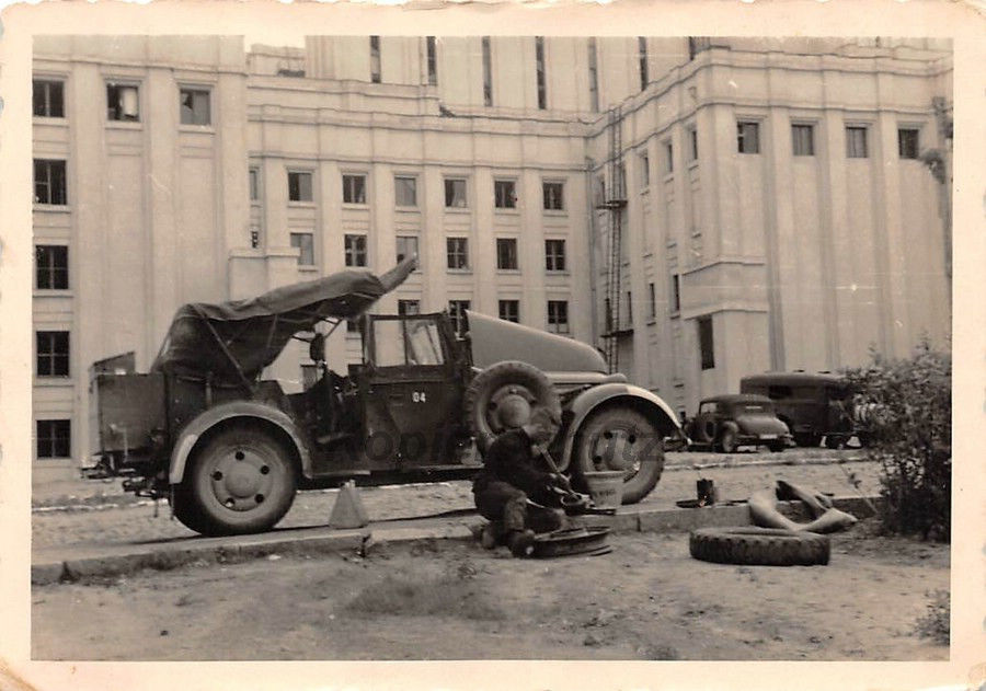 Reparatur Kübelwagen Wanderer W 23 S Leninhaus M