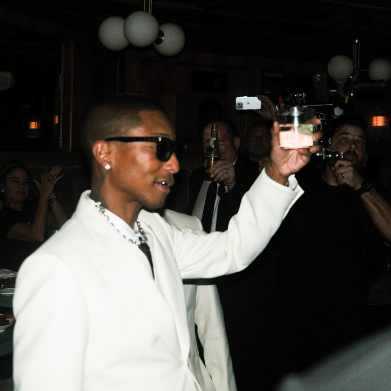 Tailored Vuitton Richards Rollies Rolls Rehearsals Black Trucks Squad Goals Best Rap Perf (1)