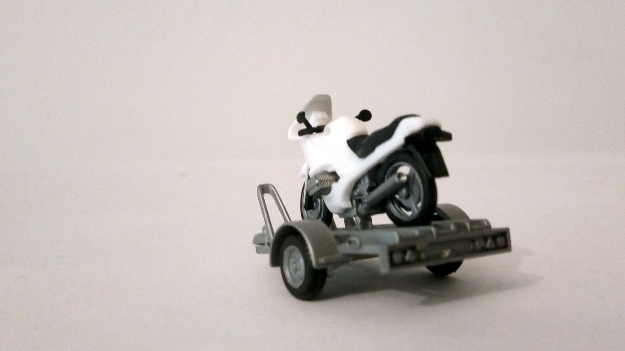 Mcht (8693)