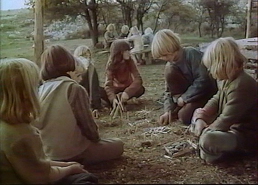 demain-les-momes-1976-02.jpg