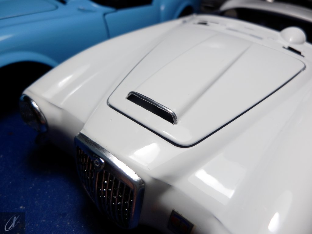 postimg.org imagesize:1024x768 Pimpandhost 7 ピニンファリーナ エンブレム(Small) 5768（Italian Cars: Over 5,768 Royalty-Free Licensable  Stock Illustrations & Drawings | Shutterstock）