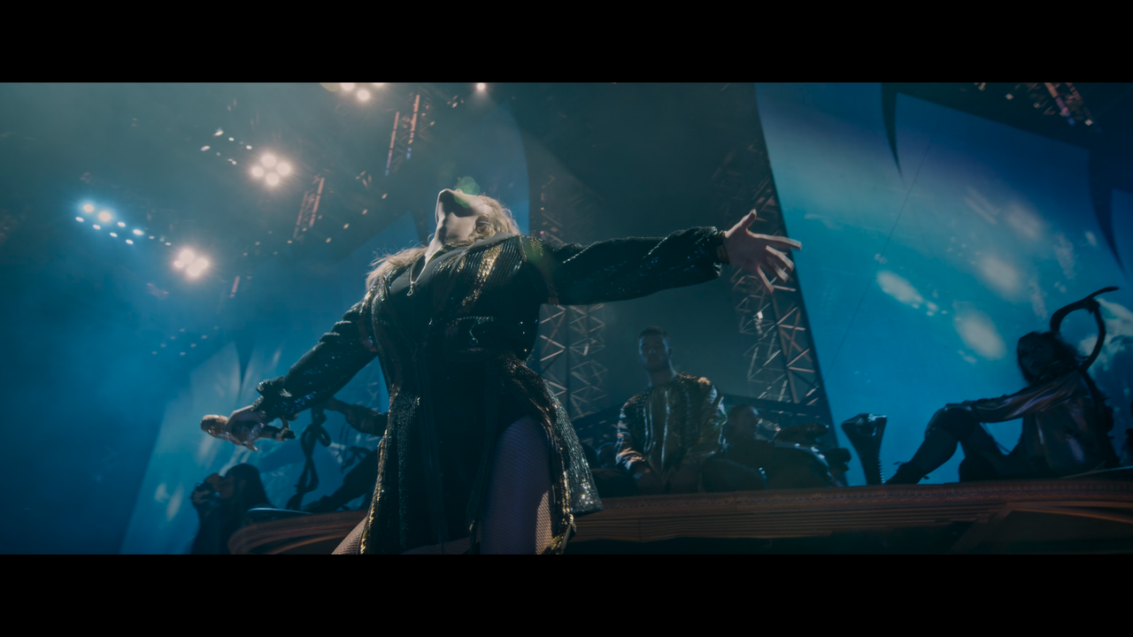 Taylor.Swift.Reputation.Stadium.Tour.2018.2160p.NF.WEB-DL.DDP5.1.Atmos.DV.HDR.H.265-CRFW.mkv_snapsho