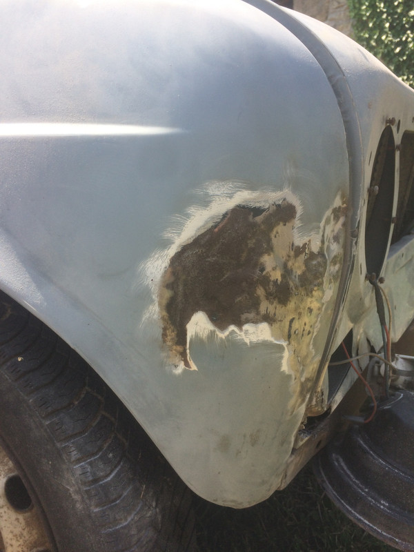 35327FEF-44BB-4FA6-A231-DFE75328F420