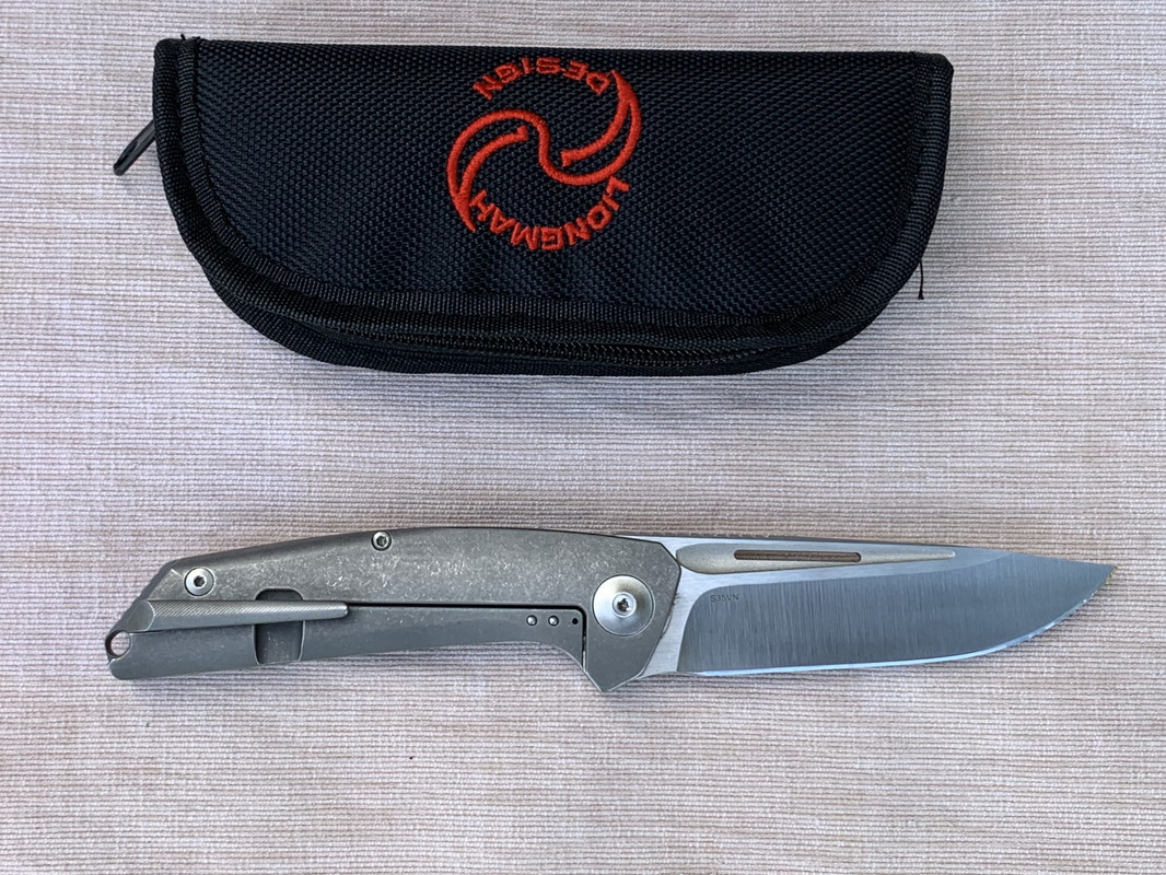 DAE87B67-E0CD-462E-808D-7334C4958559