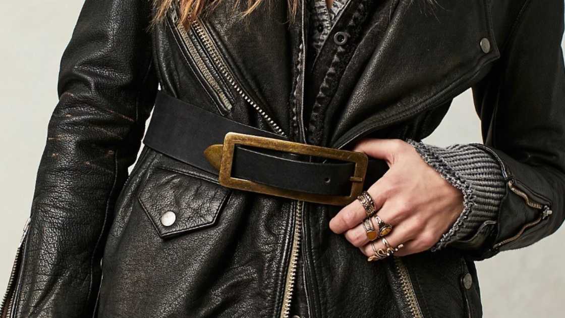 Womens Early 2000s Fashion: Styling Tips