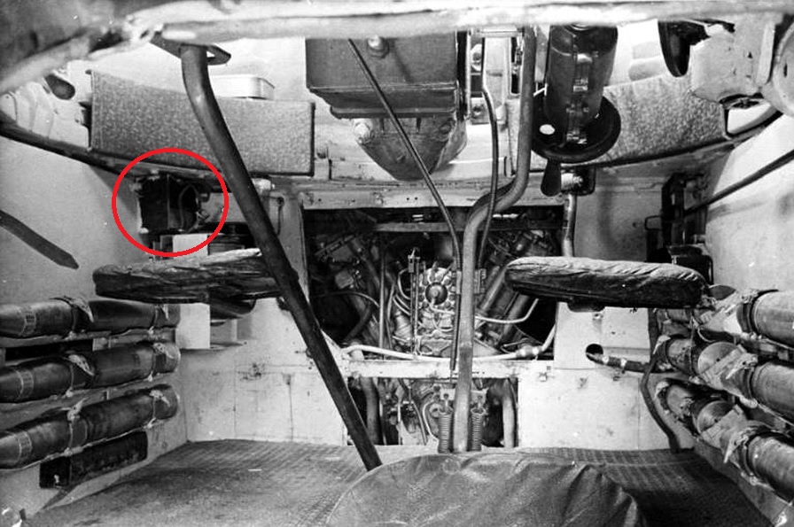 Ящик в углу