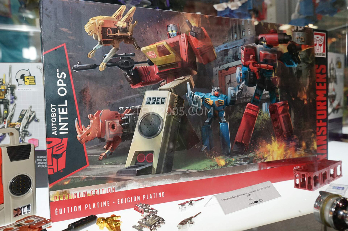 SDCC2015-Hasbro-Case-Transformers-PE-001