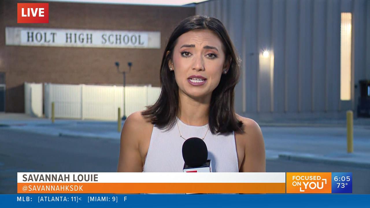 08.19 - 12.00.00 - Today in St. Louis  ᴺᵉʷ. Morning news coverage..ts_snapshot_11.51_[2021.08.19_13.