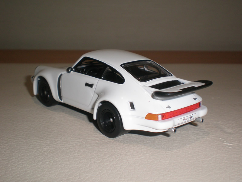 094_porsche_carrerarsr_back
