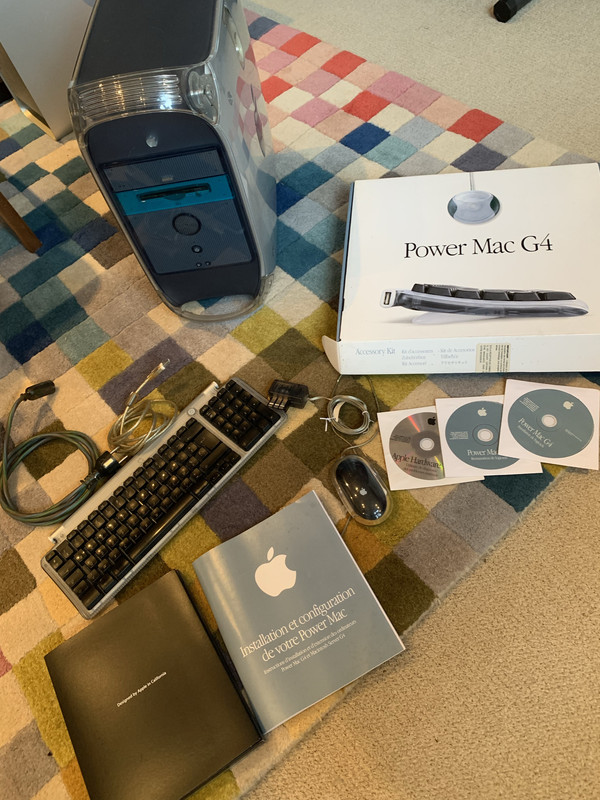 [VDS] Apple Power MAC bipro G5 + Power Mac G4 + accessoires divers 2022-12-27-15-35-28-IMG-5673