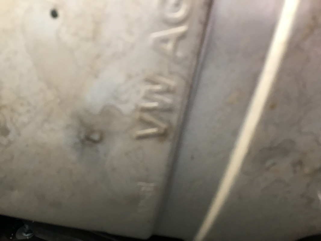 4CAD2396-5146-46D3-B1DB-FB29CE3E133B